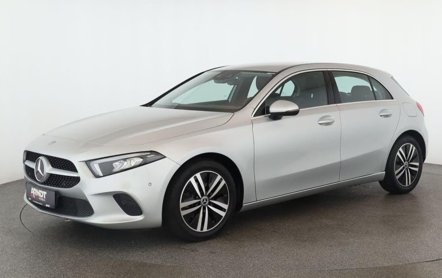 Mercedes-Benz A180