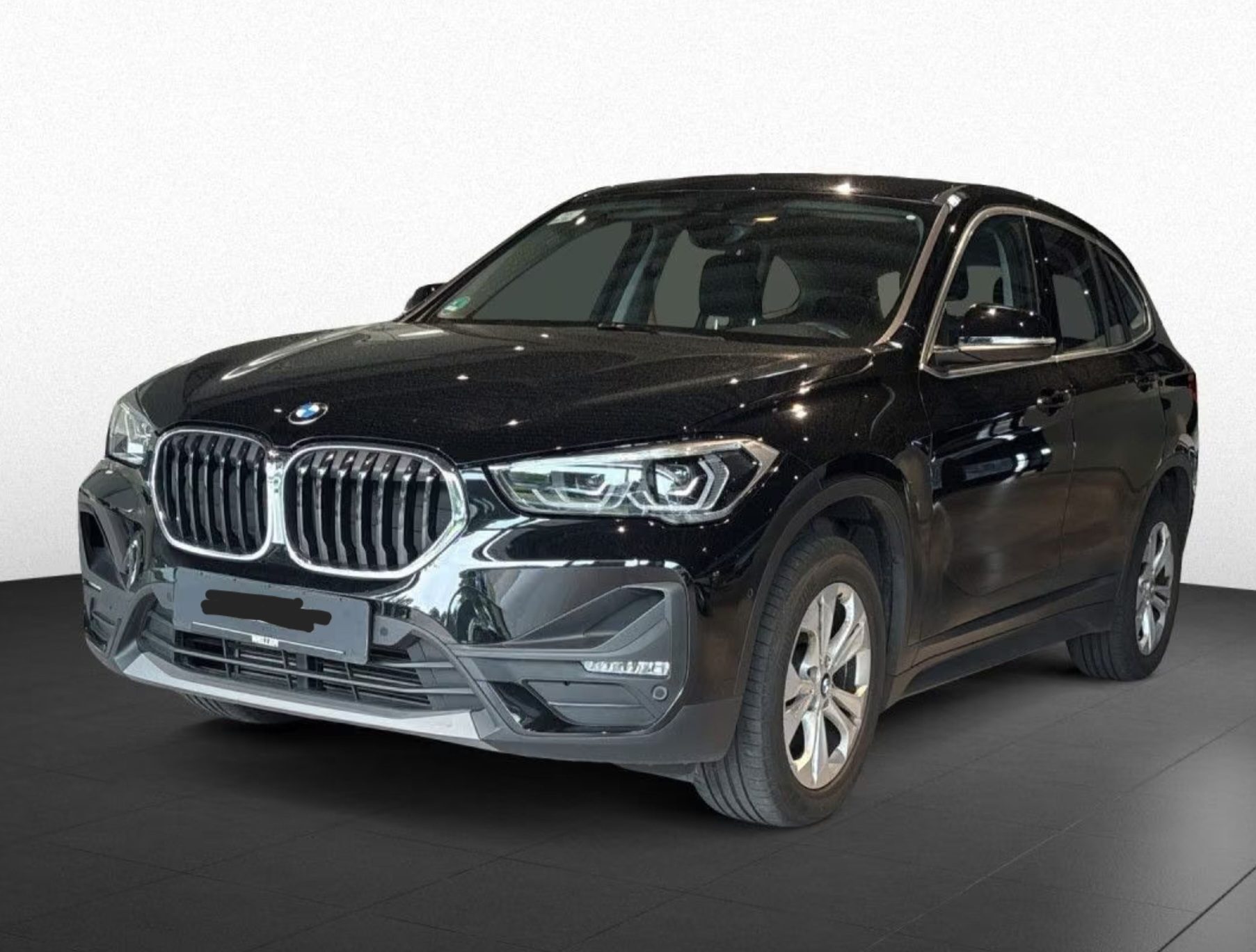 Фото BMW X1