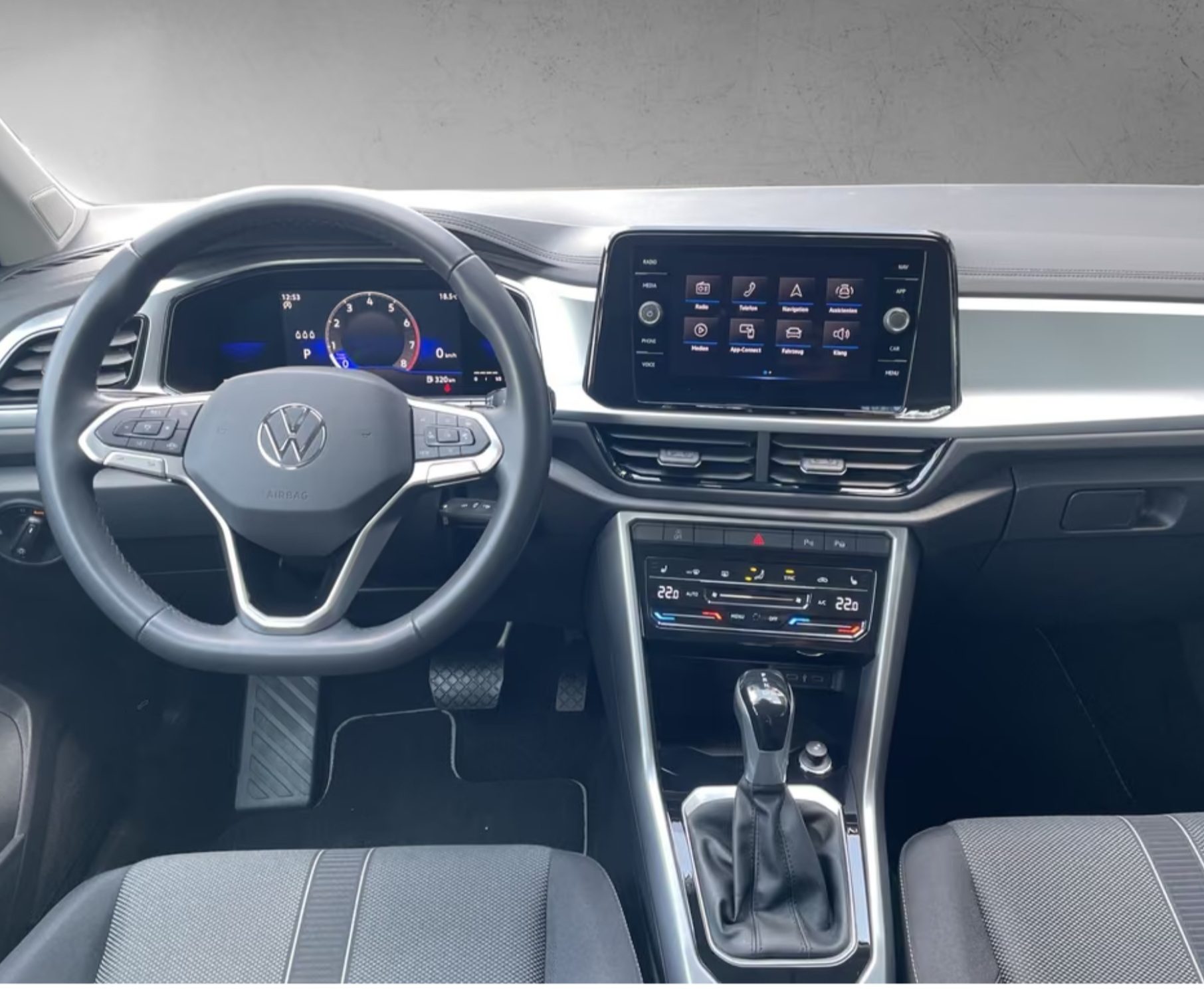 Фото Volkswagen T-Roc