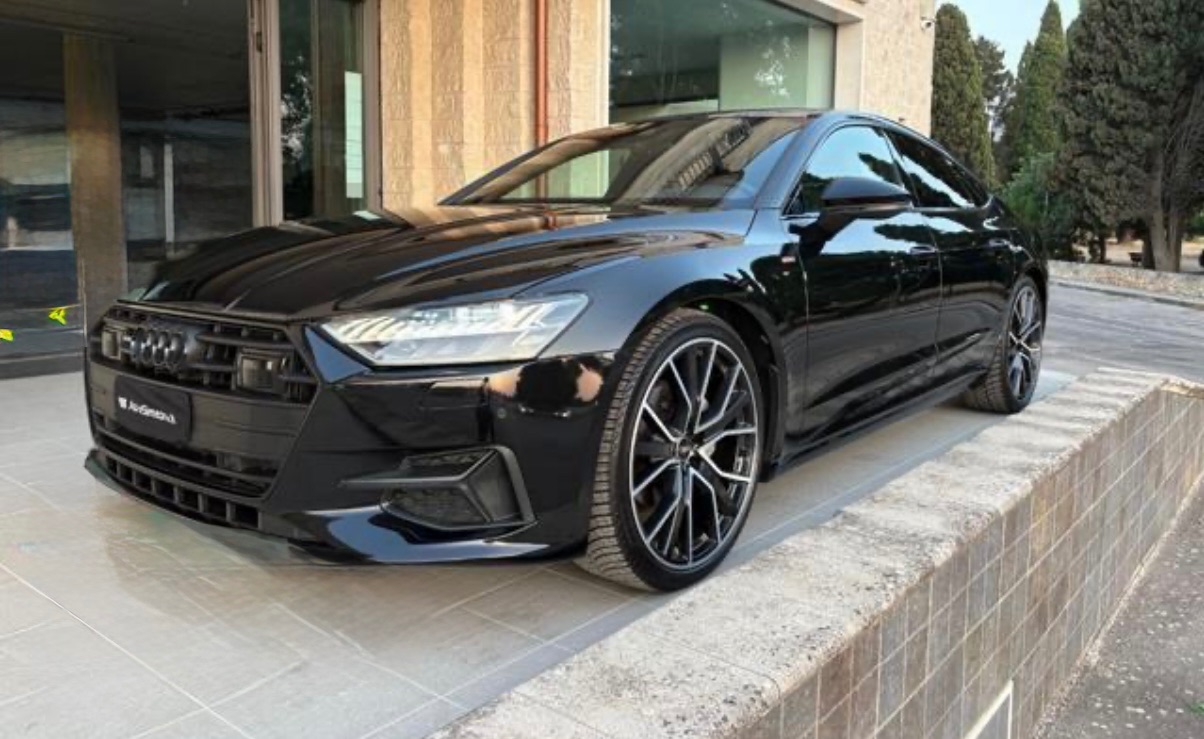 Фото AUDI A7 TDI S line
