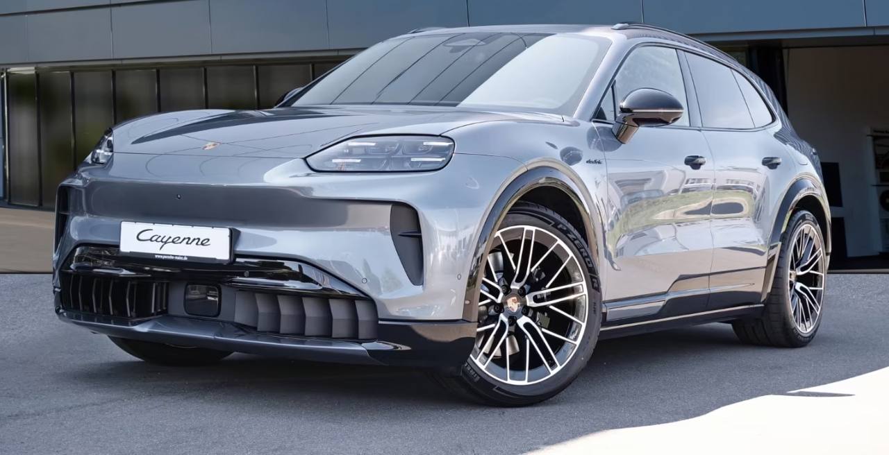Фото Porsche Cayenne S Electric