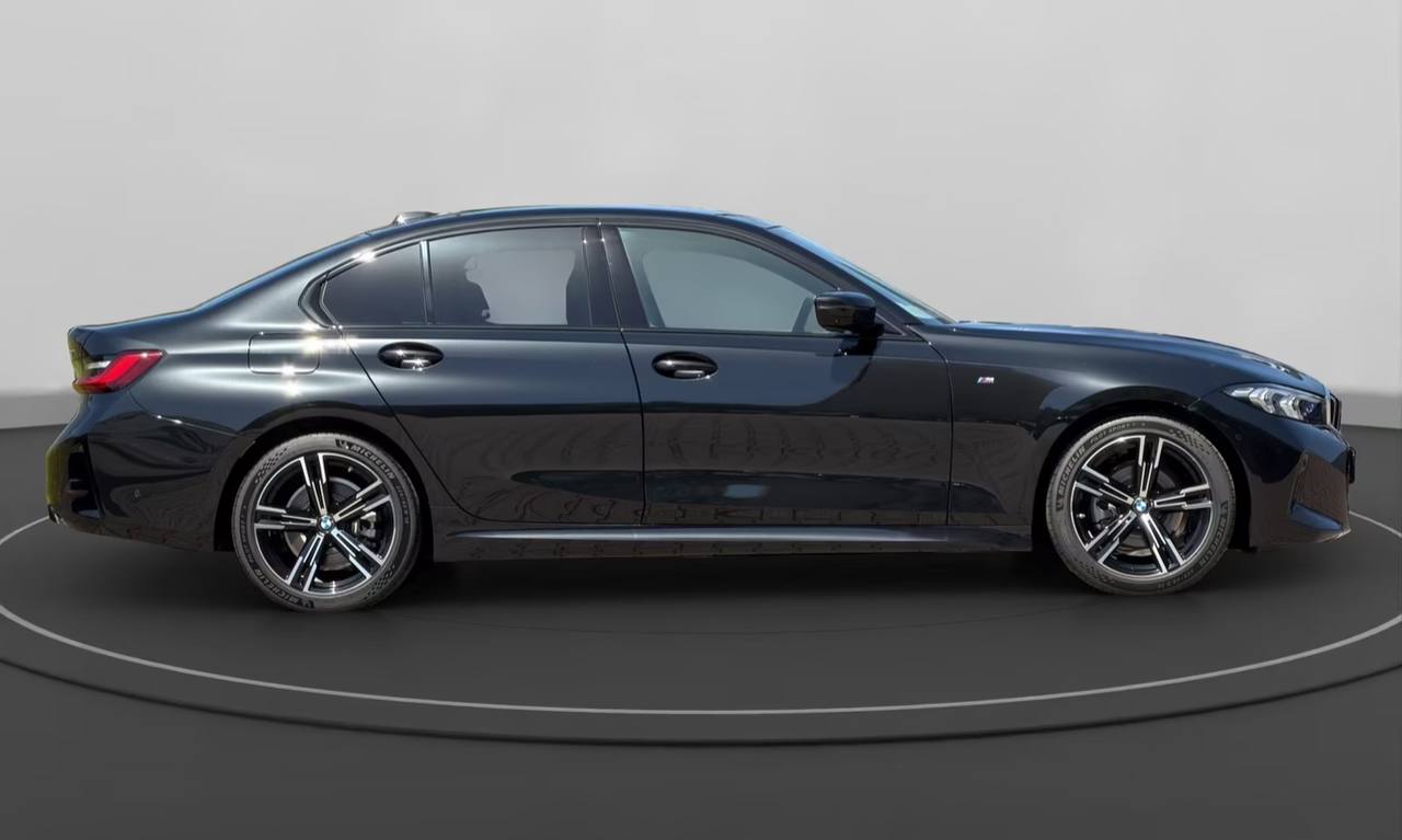 Фото BMW 320i